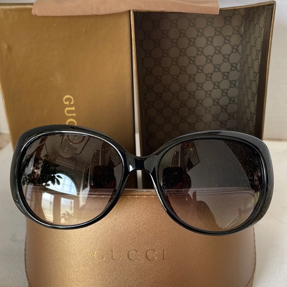 Gucci Accessories - NWOT Authentic Gucci Sunglasses.